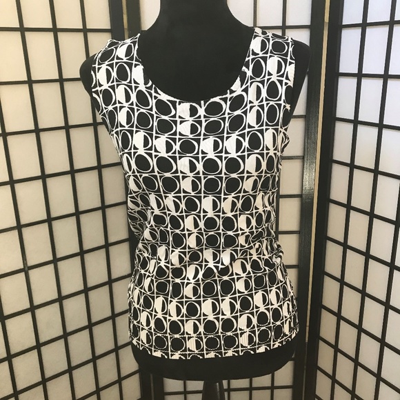 Black and White Patterned Tank - Picture 3 of 4